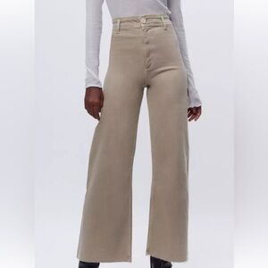 High-Waisted Tan Wide-Leg Marine Jeans from Zara